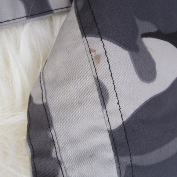 boys grey camo lined pants size M - Picture 2 of 6